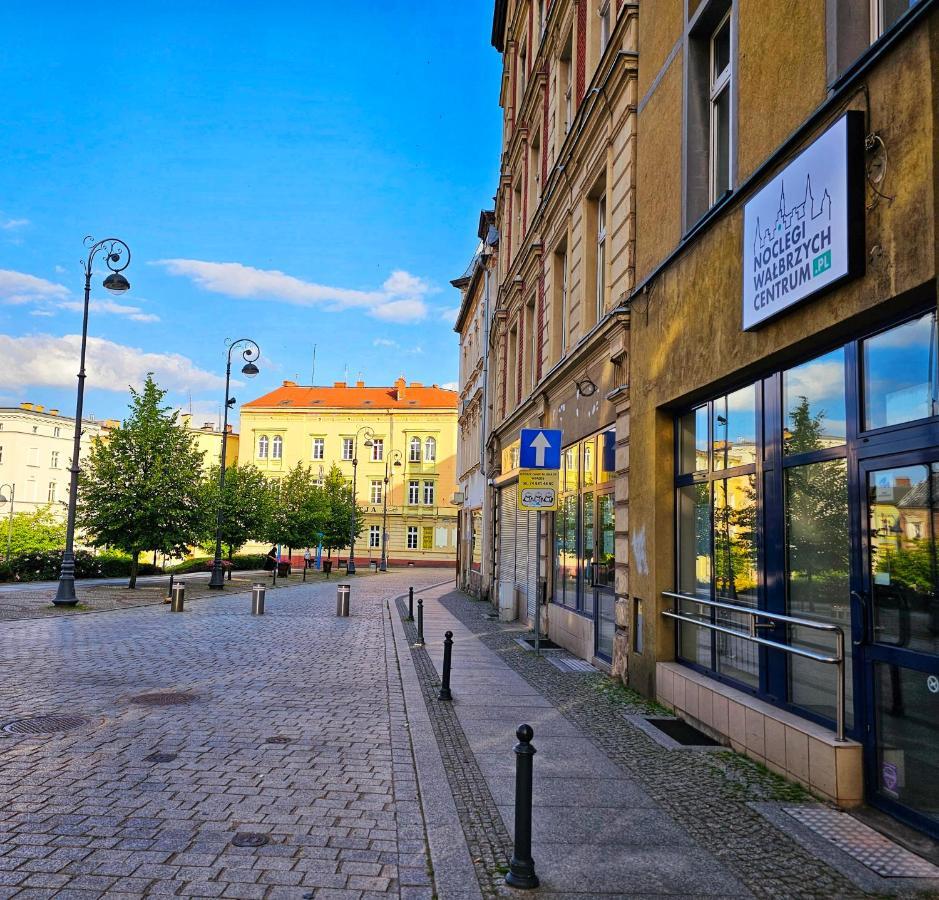 Noclegi Walbrzych Centrum Exterior foto